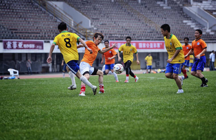 广州足球俱乐部此前已与5名现役归化国脚解约